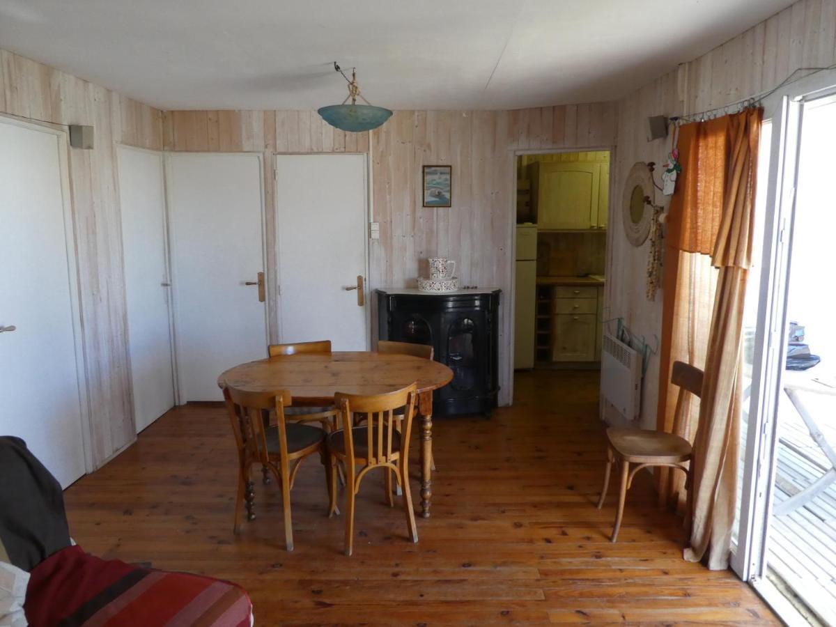 Un Chalet En Bois A La Plage Gruissan Eksteriør bilde
